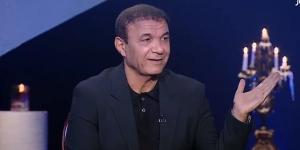 أحمد
      الطيب
      يكشف
      حقيقة
      مطالبة
      جماهير
      الأهلي
      بعدم
      تعليقه
      علي
      مباريات
      الفريق
      (فيديو)