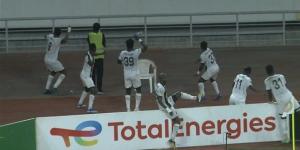 مازيمبي
      يواجه
      الأهلي
      في
      نصف
      نهائي
      دوري
      أبطال
      أفريقيا
      بعد
      الفوز
      على
      بترو
      أتلتيكو