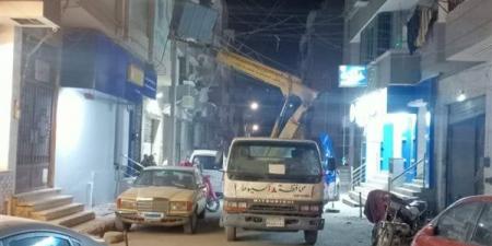 انطلاق
      حملة
      لصيانة
      كشافات
      الإنارة
      بشوارع
      حي
      شرق
      أسيوط