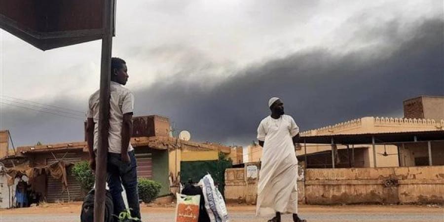 بنوك
      وسفارات
      توقف
      خدماتها
      في
      السودان
      إثر
      انقطاع
      الاتصالات