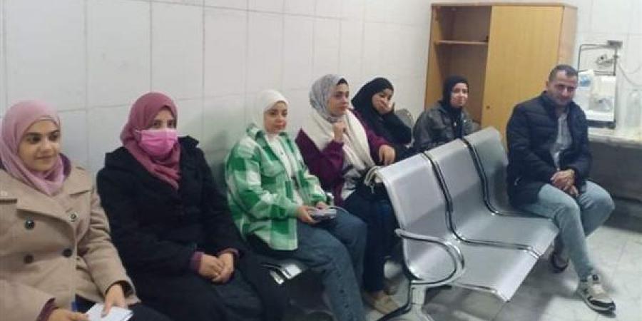 بحضور
      ممرضين
      وإداريين،
      توعية
      في
      مجال
      السلامة
      والصحة
      المهنية
      بصحة
      شمال
      سيناء