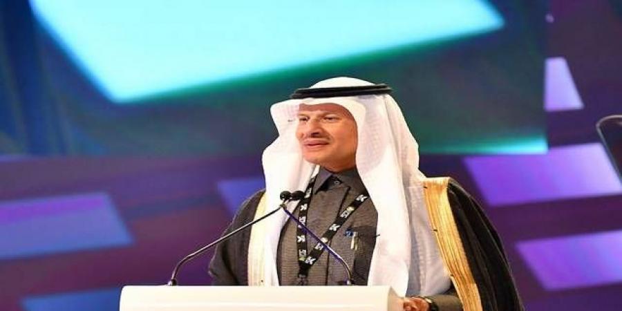 وزير
      الطاقة:
      السعودية
      مستعدة
      لزيادة
      أو
      خفض
      إنتاج
      النفط
      وفق
      مقتضيات
      السوق