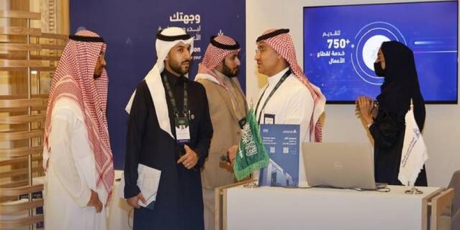 المركز
      السعودي
      للأعمال
      يُتيح
      إصدار
      رخصتين
      تجاريتين
      بشكل
      فوري