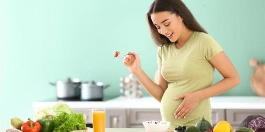 7
      أنواع
      من
      الأطعمة
      ضرورية
      للحامل
      حفاظا
      على
      صحة
      الجنين