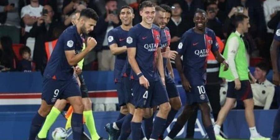 باريس
      سان
      جيرمان
      يتربع
      على
      صدارة
      الدوري
      الفرنسي
      رغم
      التعادل
      أمام
      موناكو
