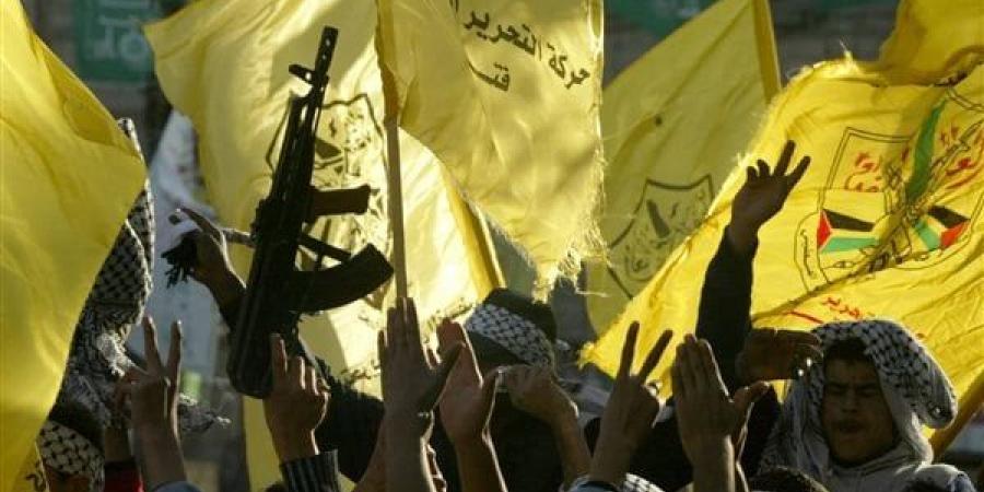 حركة
      فتح
      تفتح
      النار
      على
      حماس:
      من
      تسبب
      في
      إعادة
      احتلال
      إسرائيل
      لقطاع
      غزة
      لا
      يحق
      له
      إملاء
      الأولويات