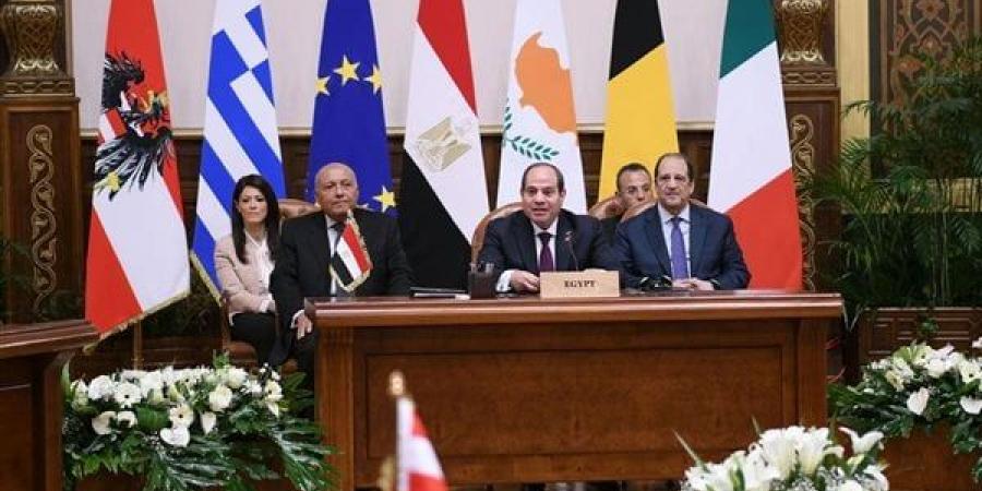 7
      صور
      ترصد
      القمة
      المصرية
      الأوروبية
      بالقاهرة