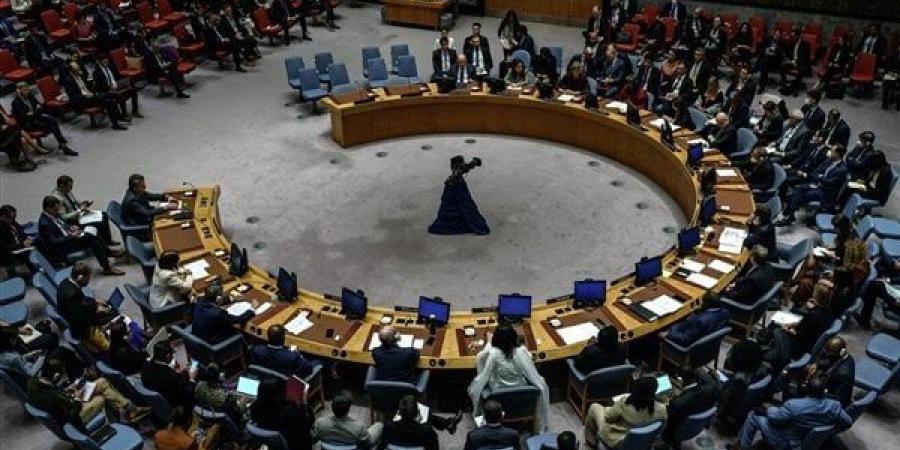 الأزهر
      يرحب
      بقرار
      مجلس
      الأمن
      بوقف
      إطلاق
      النار
      في
      غزة،
      ويطالب
      بمضاعفة
      الجهود
      لإنهاء
      الحصار