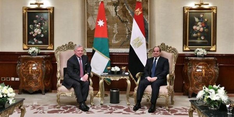 الرئيس
      السيسي
      وملك
      الأردن
      يؤكدان
      الوقوف
      إلى
      جانب
      الشعب
      الفلسطيني
      في
      الحصول
      على
      كامل
      حقوقه
      المشروعة