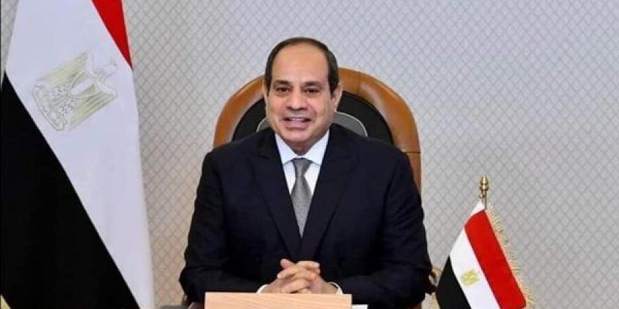 الإعلامى
      محمد
      فودة
      يهنىء
      الرئيس
      السيسى
      بمناسبة
      حلف
      اليمين
      الدستورية
      لفترة
      رئاسية
      جديدة