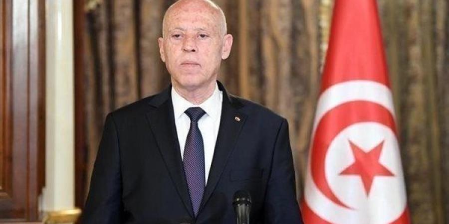 بعد
      فضيحة
      التزوير،
      إقالة
      وزير
      التعليم
      التونسي