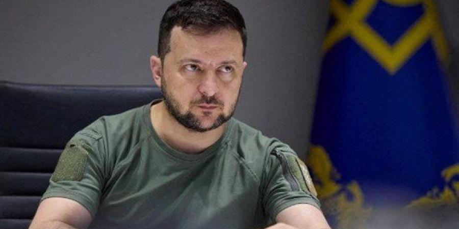 اعتقال
      مستشار
      الرئيس
      الأوكراني
      بتهمة
      سرقة
      2.5
      مليون
      دولار