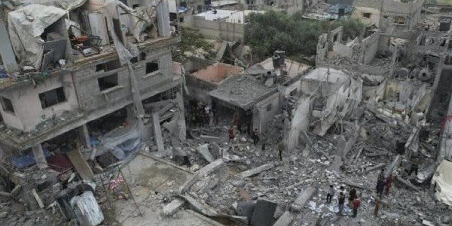 استشهاد
      2
      وإصابة
      15
      آخرون
      جراء
      قصف
      إسرائيلي
      على
      مخيم
      المغازي