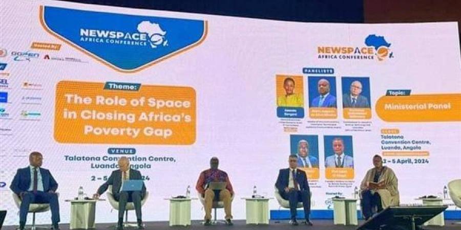 مصر
      تشارك
      في
      مؤتمر
      New
      Space
      Africa
      لمناقشة
      أهم
      موضوعات
      الفضاء
      في
      قارة
      إفريقيا
