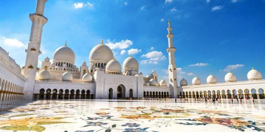 تفسير
      حلم
      المسجد
      في
      المنام
      وعلاقته
      بالتفوق
      والنجاح
      وسعة
      الرزق