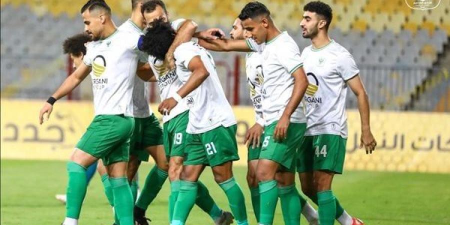 جدول
      ترتيب
      الدوري
      المصري
      الممتاز
      بعد
      الدور
      الأول